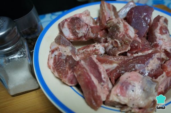 Receta de Costillas de cerdo en salsa de vino blanco - Paso 2